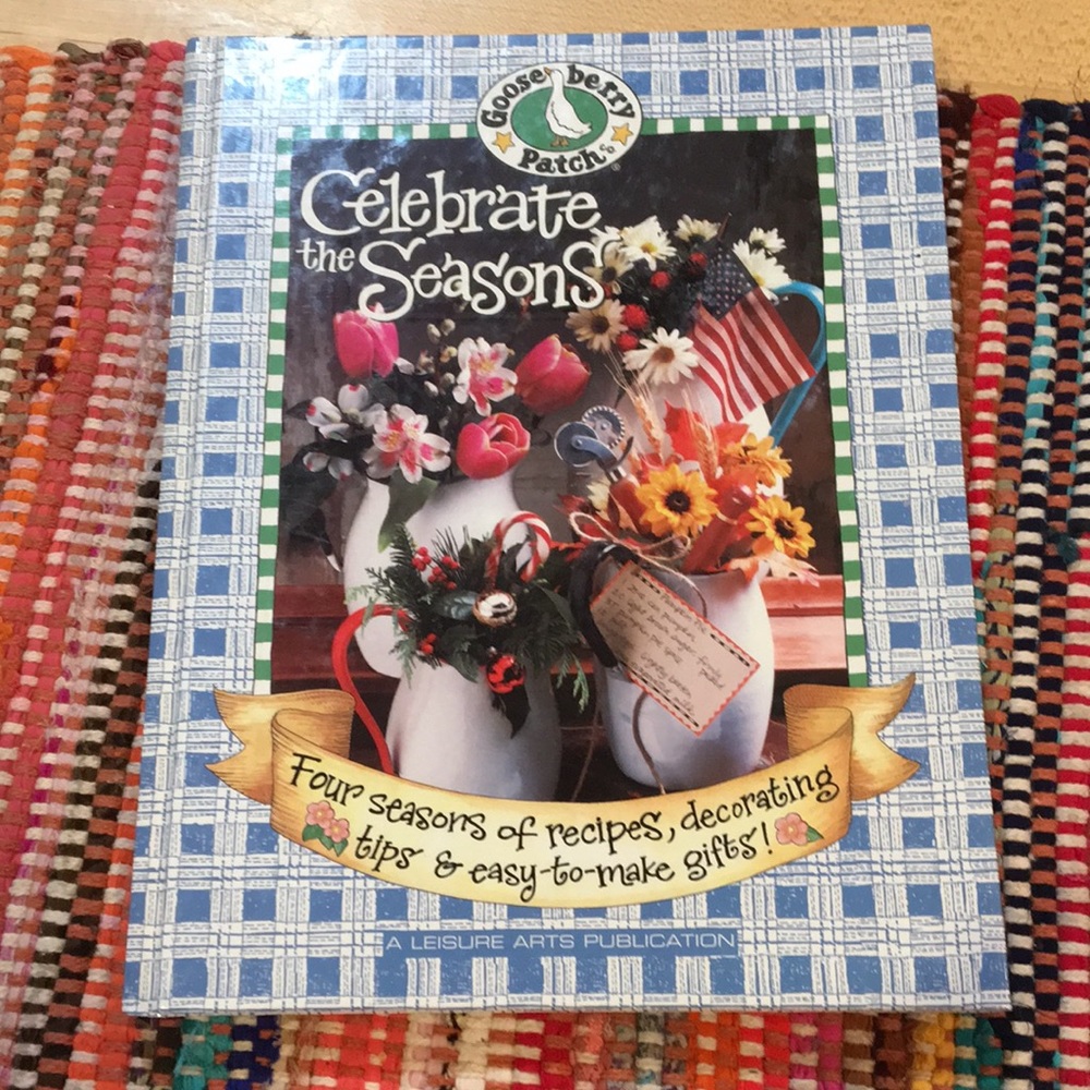 Gooseberry Patch Celebrate the Seasons